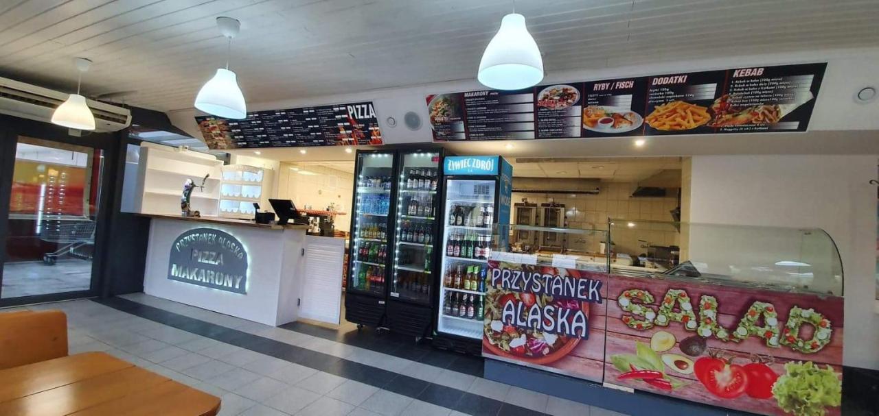 Przystanek Alaska Dziwnówek Exteriér fotografie